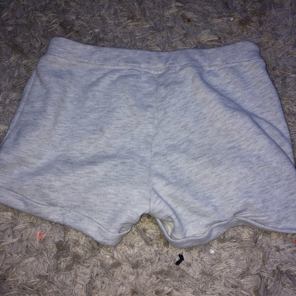 Short - Picture 2 of 3